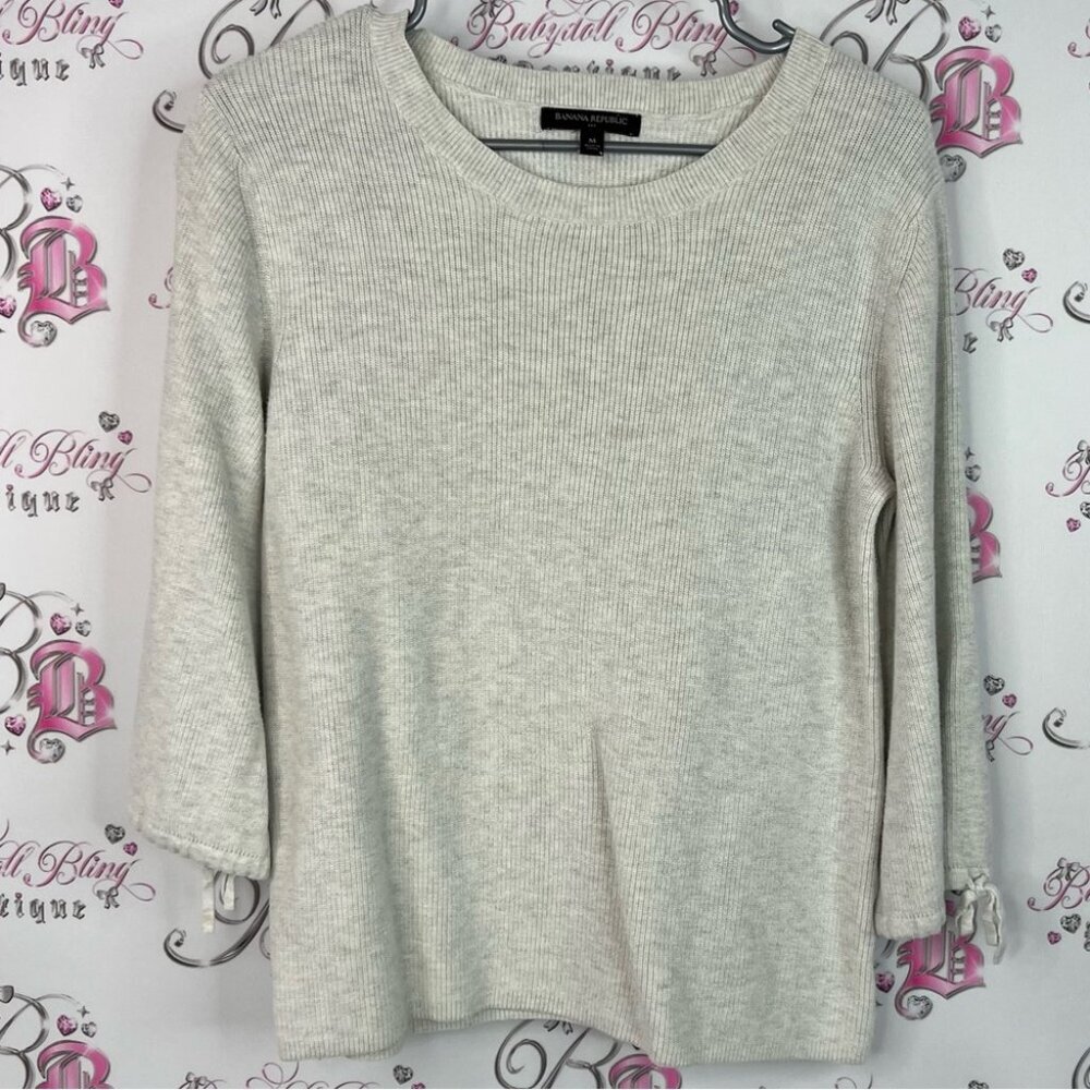 Banana Republic long sleeve ribbon tie up sleeves Light Gray Sweatshirt